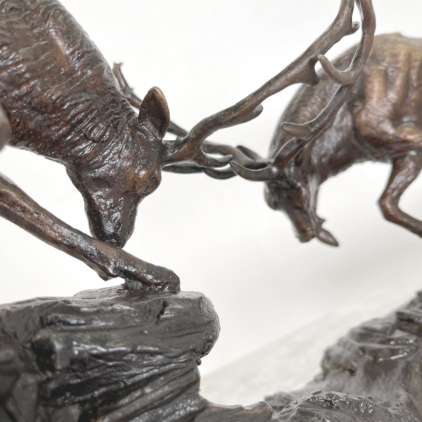 Fighting Deer Table-top Bronze Statue